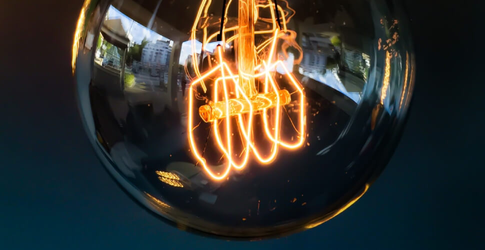 ایجاد یک شی که در 1٪ سرعت نور حرکت می کند؟